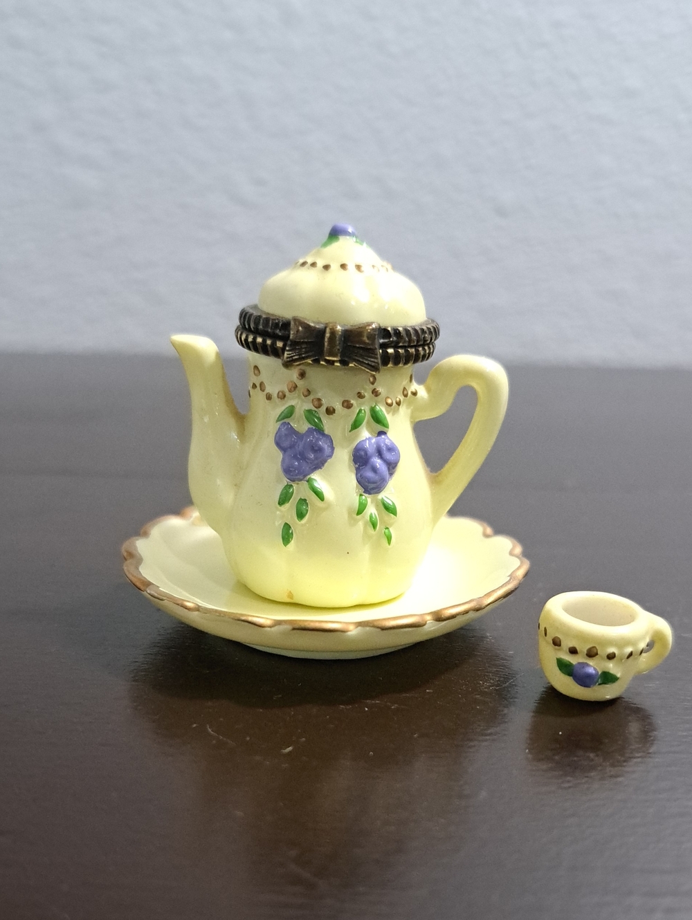 Midwest Of Cannon Falls PHB Yellow Floral Teapot with Saucer and Cup